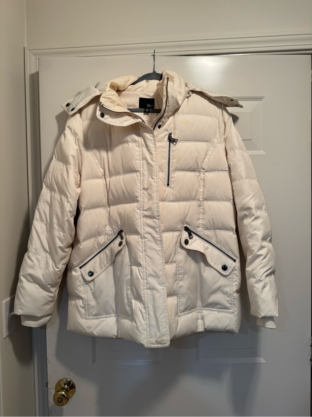 a.n.a Women's Cream Quilted Puffer Jacket